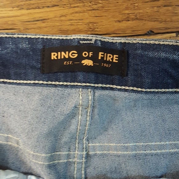Ring of fire blue jeans - Picture 2 of 5
